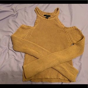Shoulder cut out sweater